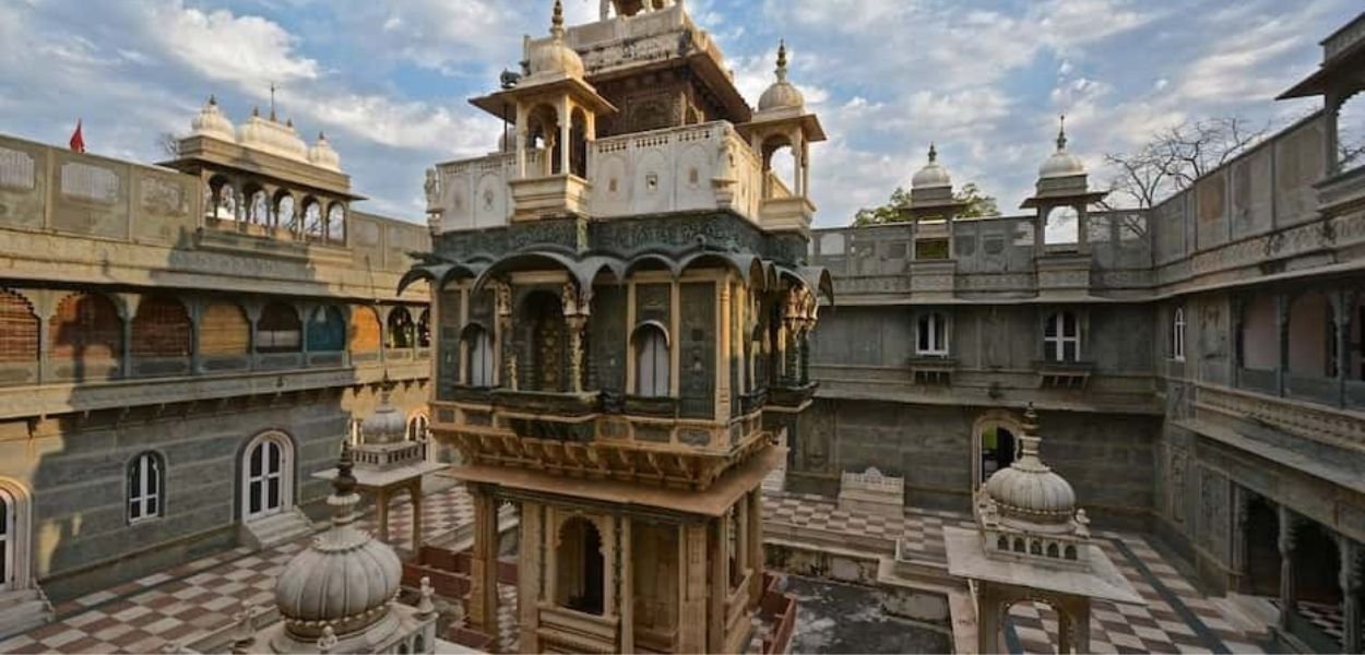 Udai Bilas Palace, Dungarpu